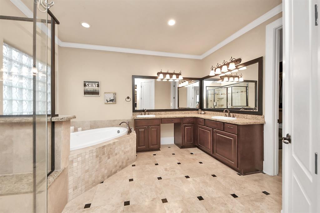 5341 Nolda Street #E, Houston, Texas image 38