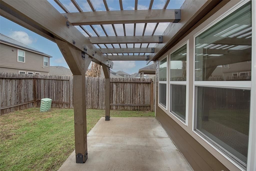 2546 Oakleaf Ash Lane, Fresno, Texas image 32