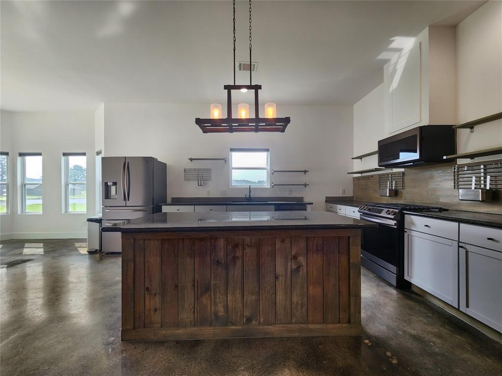 2529 Fm 356, Trinity, Texas image 12