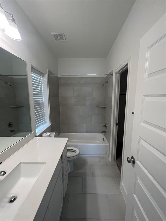 7206 Cordgrass Prairie Lane, Katy, Texas image 4