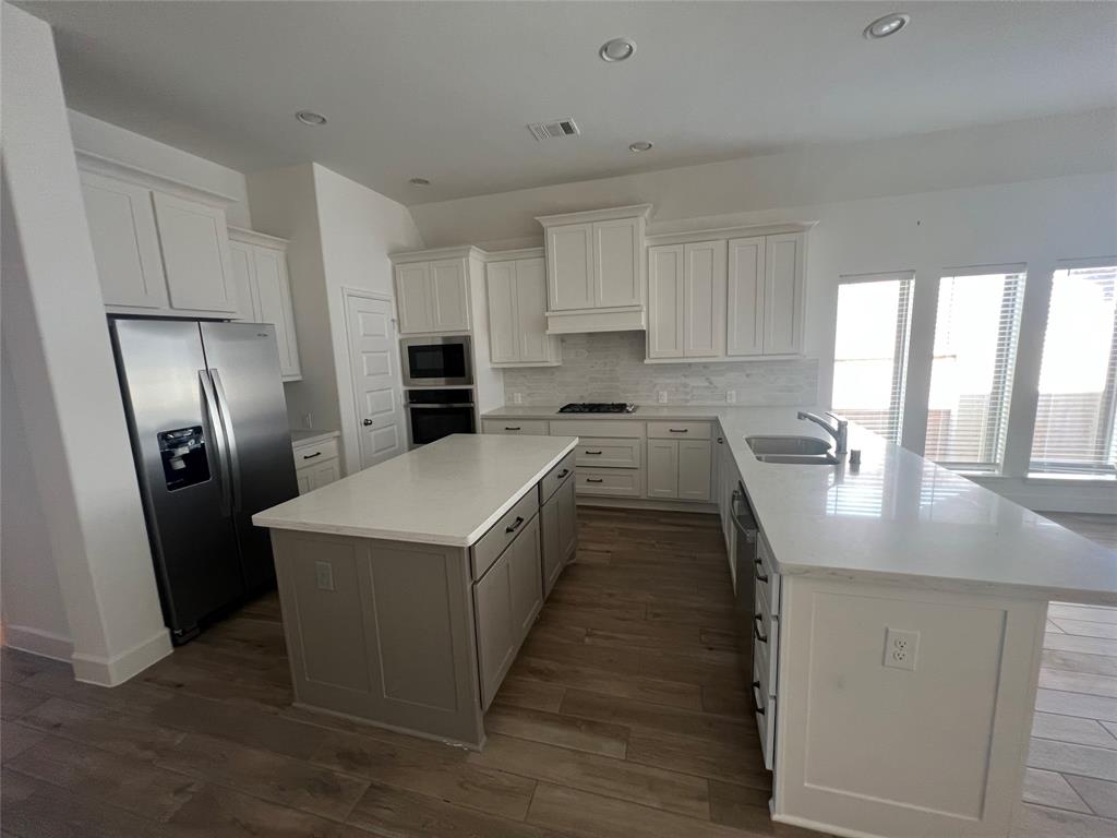 7206 Cordgrass Prairie Lane, Katy, Texas image 10