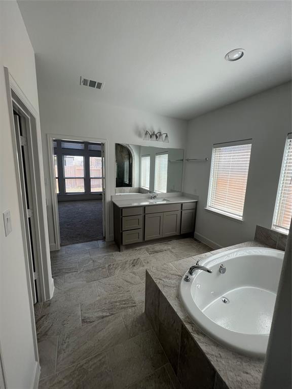 7206 Cordgrass Prairie Lane, Katy, Texas image 14