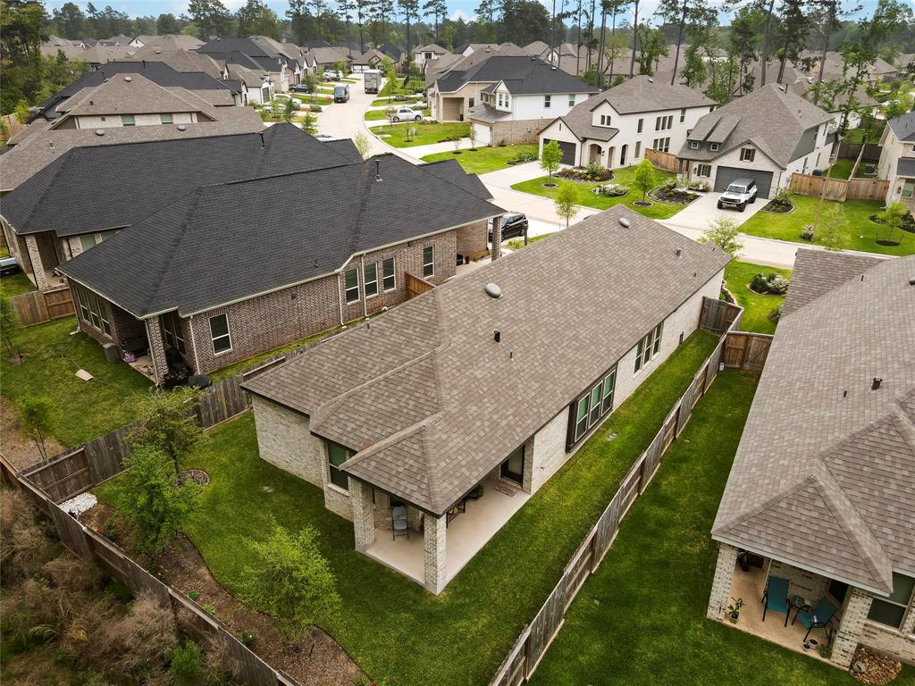 195 Lukewood Circle, Conroe, Texas image 37