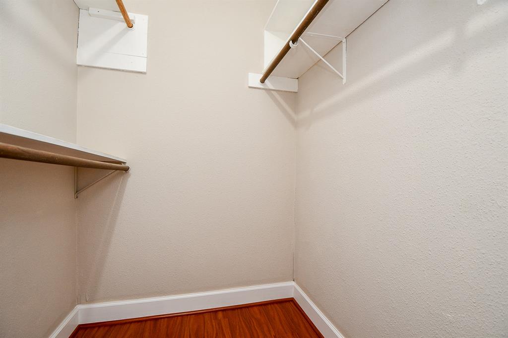 1214 Ashwood Drive Dr, Sugar Land, Texas image 16