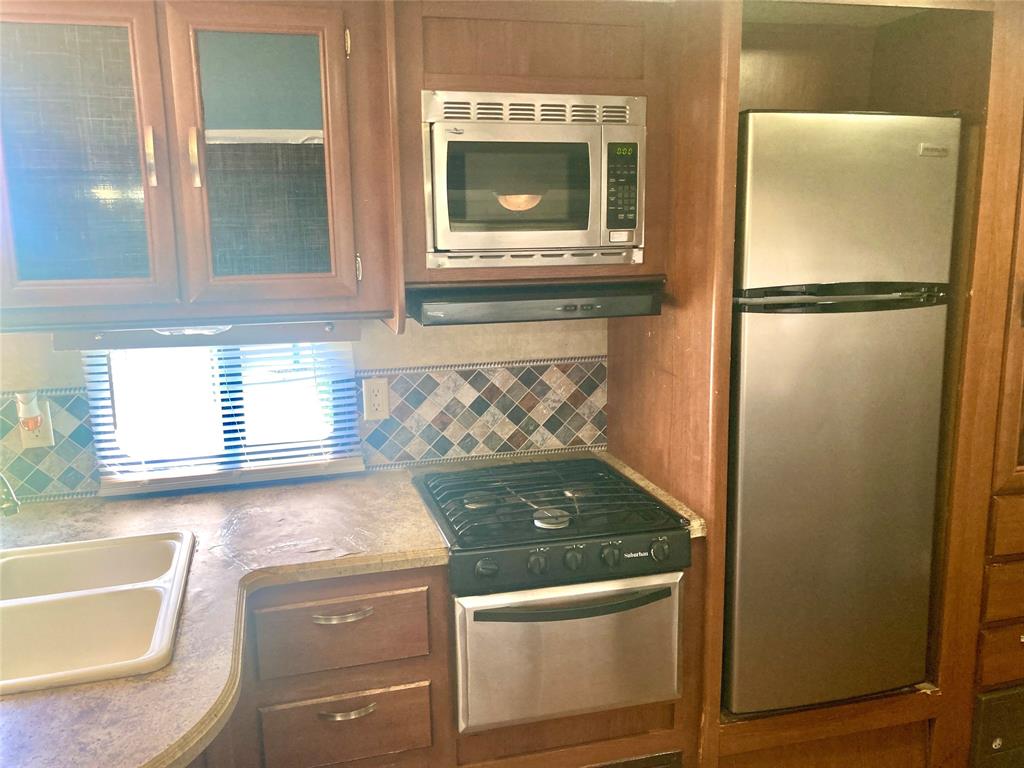 931 Selwyn Road, Crystal Beach, Texas image 20
