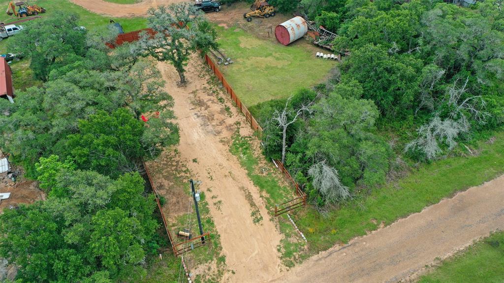 5767 W 4th Street, Sheridan, Texas image 1