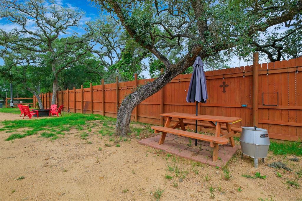 5767 W 4th Street, Sheridan, Texas image 15