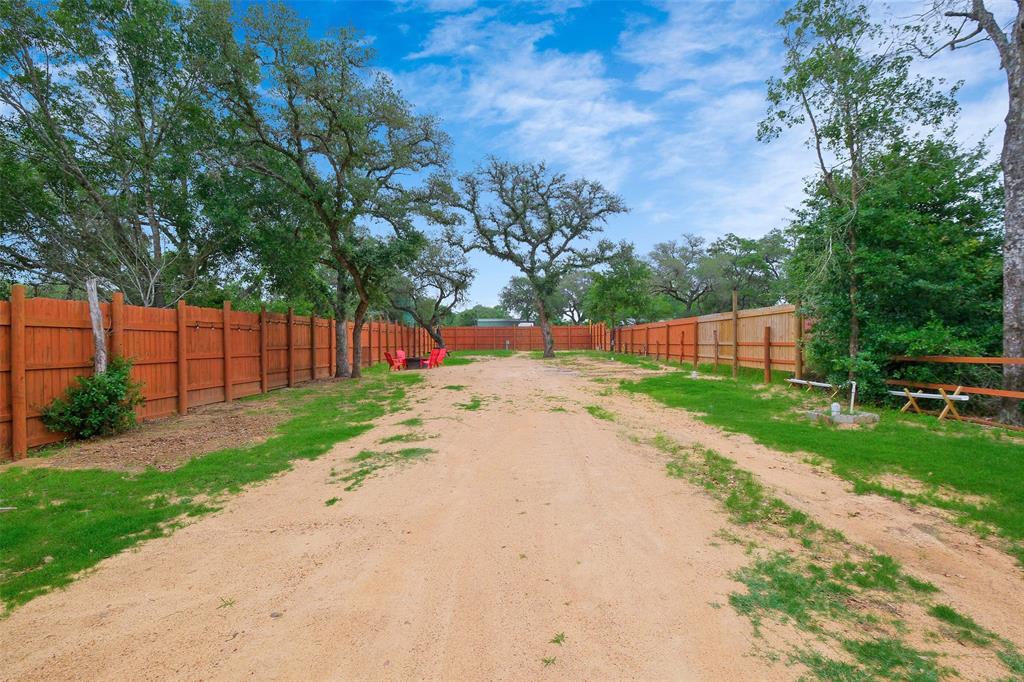 5767 W 4th Street, Sheridan, Texas image 10