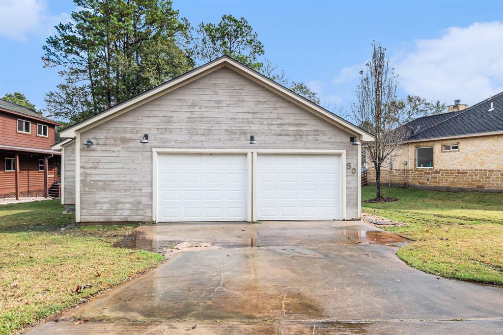 50 Hunters Creek Drive, Huntsville, Texas image 3