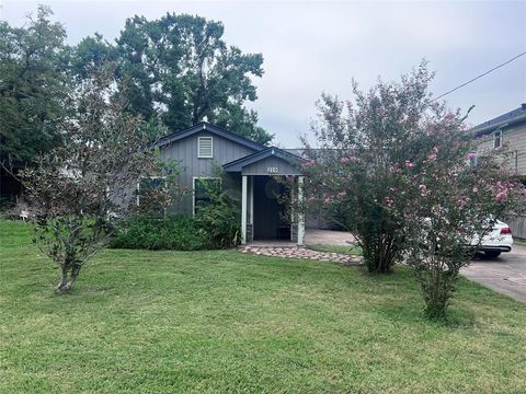 A home in Kemah