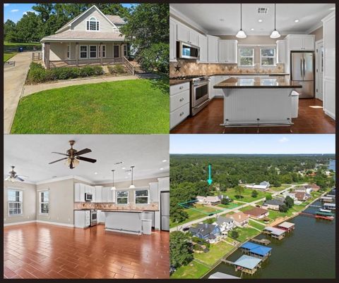 Photo of 361 Bridgelanding, Onalaska, TX 77360 (MLS # 26562597)