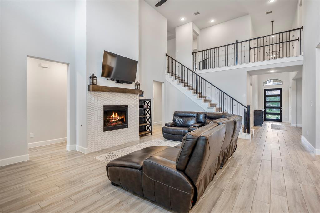 7314 Autumn Sage Drive, Katy, Texas image 7