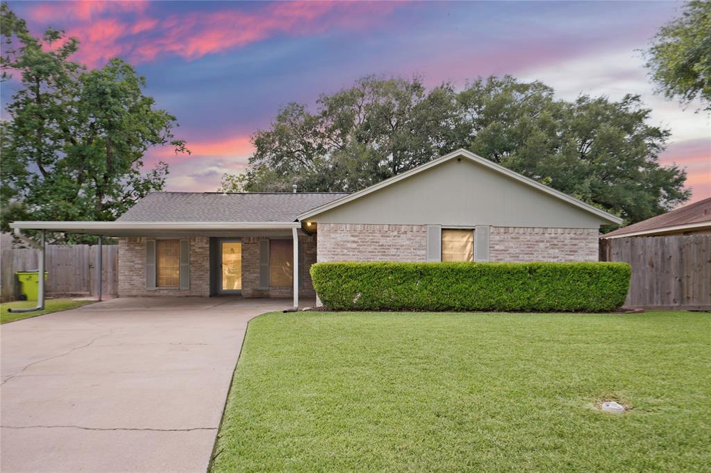 1926 Klauke Court, Rosenberg, Texas image 1