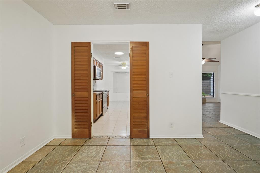 1926 Klauke Court, Rosenberg, Texas image 10