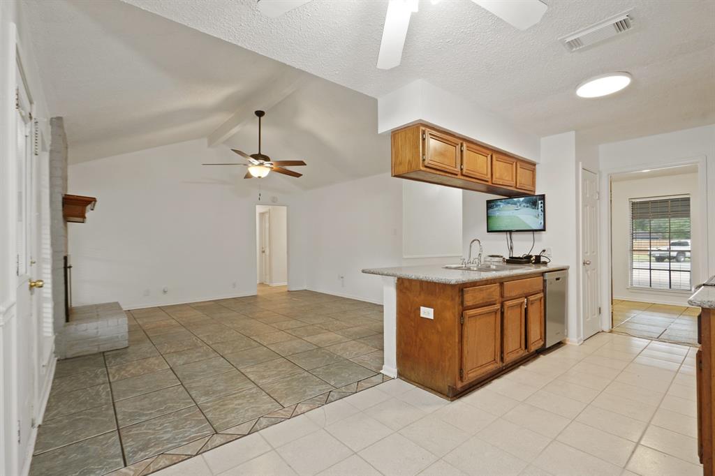 1926 Klauke Court, Rosenberg, Texas image 17