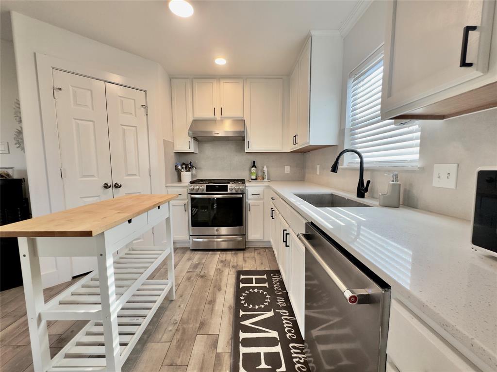 1404 Laguna Cove