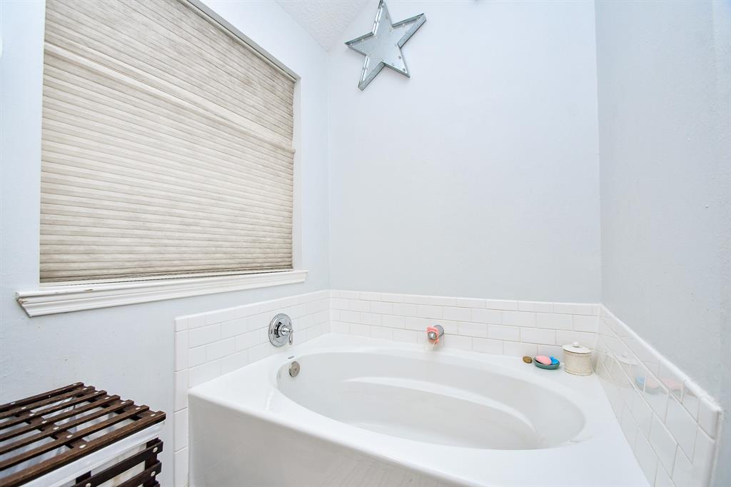 7527 Grand Terrace Court, Houston, Texas image 18