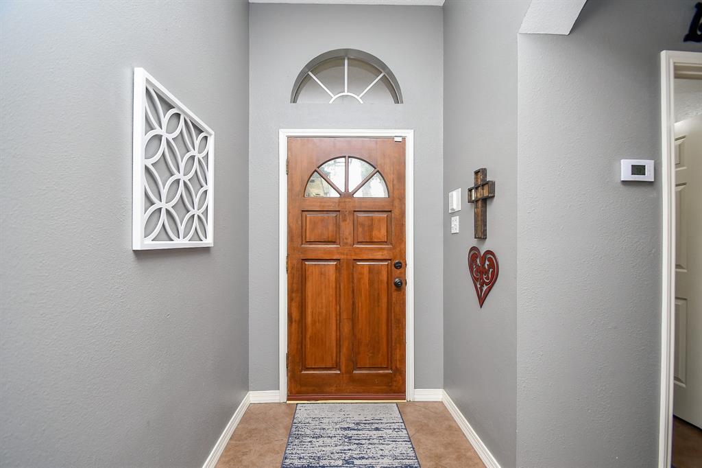 7527 Grand Terrace Court, Houston, Texas image 3