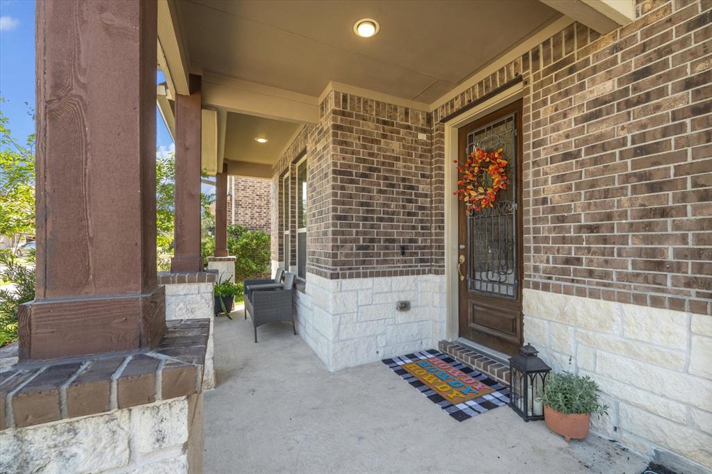 8911 Gardenia Meadow Lane, Spring, Texas image 2