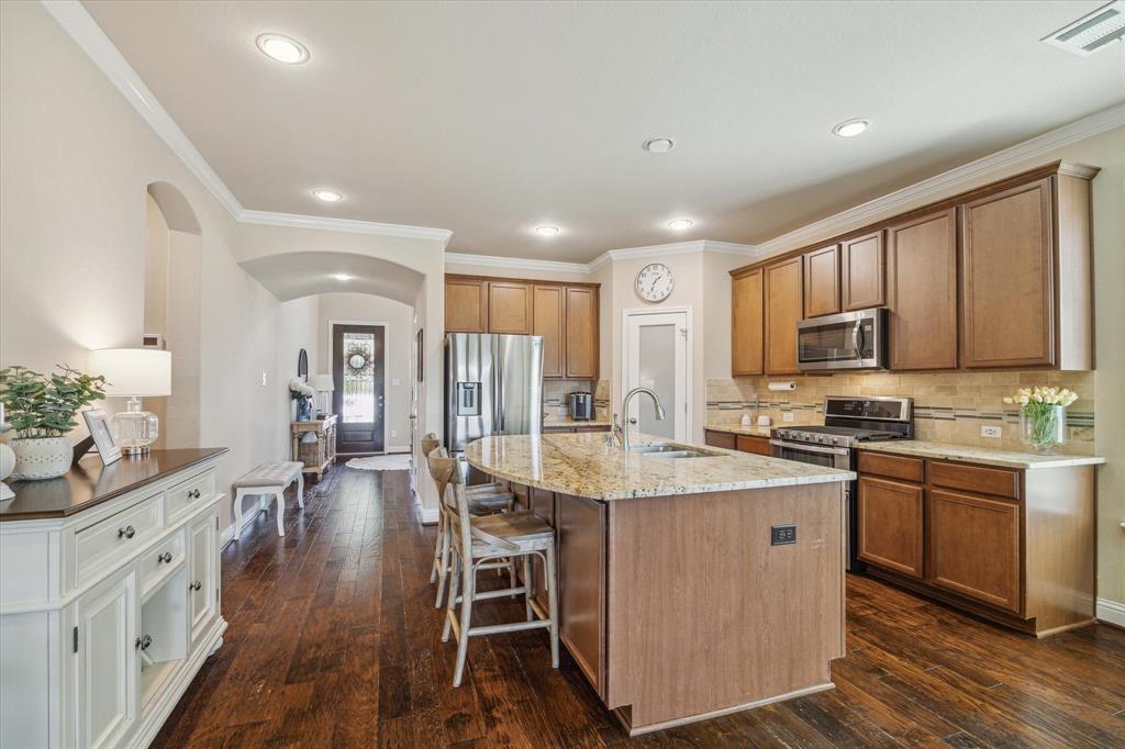 8911 Gardenia Meadow Lane, Spring, Texas image 9