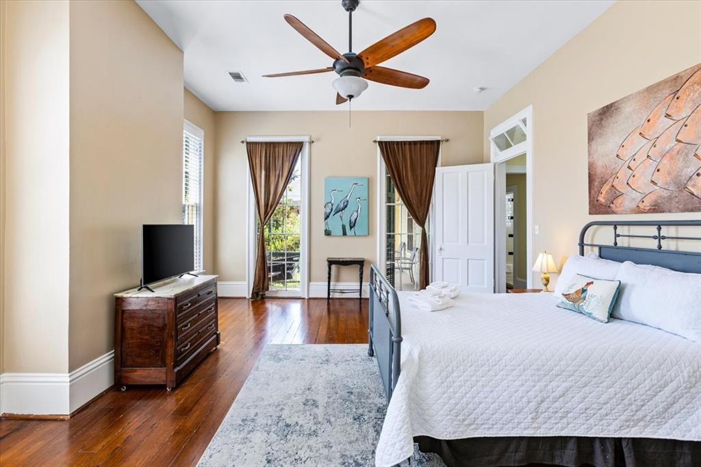 1427 Winnie Street, Galveston, Texas image 34