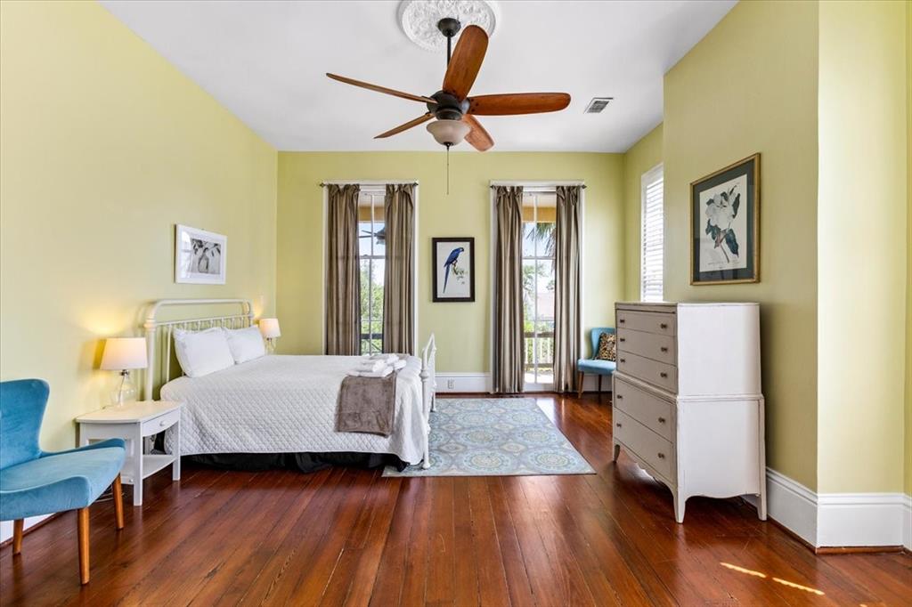 1427 Winnie Street, Galveston, Texas image 32