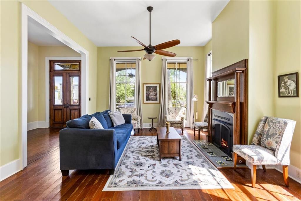 1427 Winnie Street, Galveston, Texas image 10