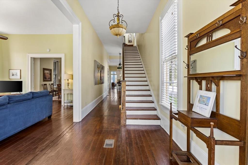 1427 Winnie Street, Galveston, Texas image 7
