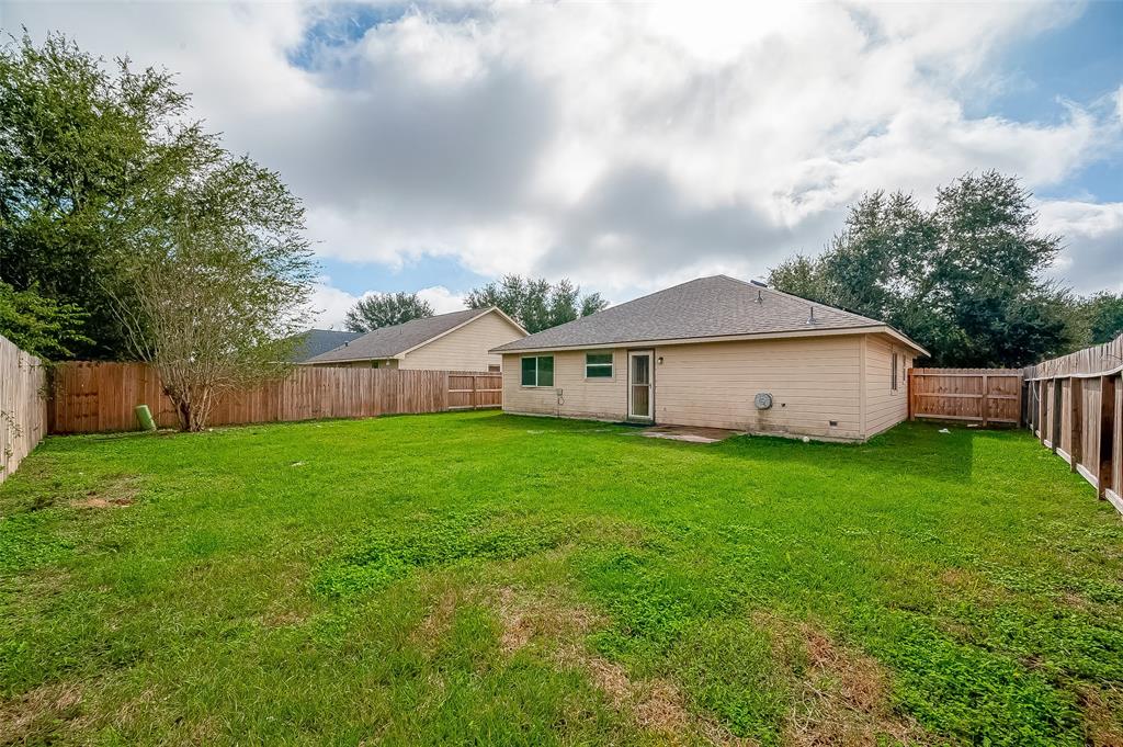 24102 Lazy Kay Lane, Hockley, Texas image 32