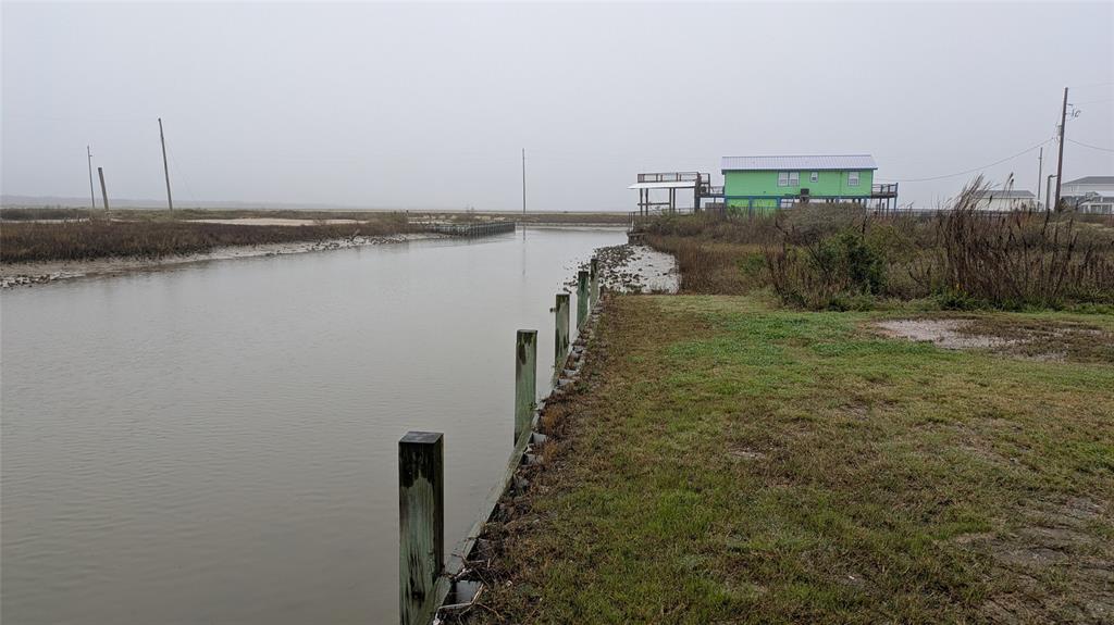 1121 Gator Point, Port Bolivar, Texas image 6