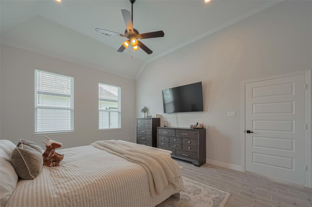 103 Alder Loop, Anahuac, Texas image 20