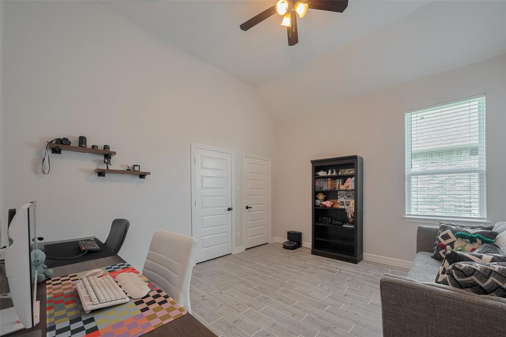 103 Alder Loop, Anahuac, Texas image 30