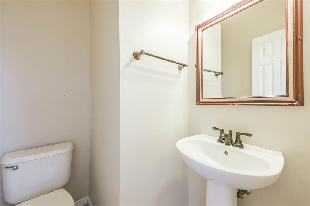 4614 Russett Place, Pearland, Texas image 19