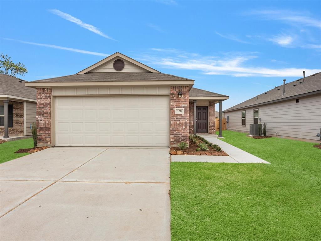 108 Sterling River Lane, Magnolia, Texas image 1