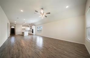 3110 Leeward Edge Drive, Texas City, Texas image 7