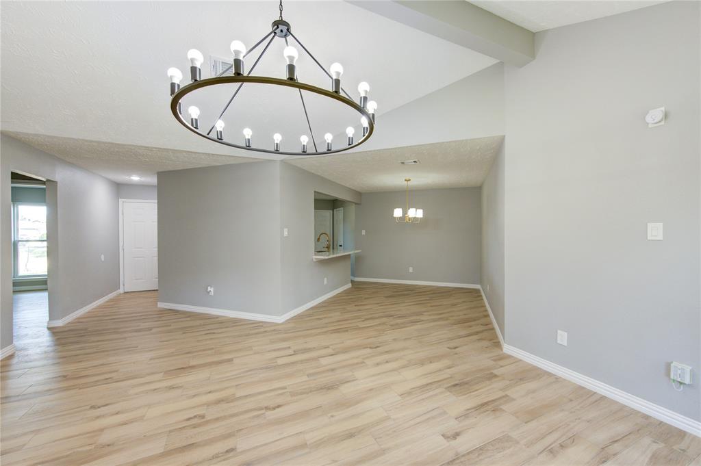 10627 Eagle Glen Drive