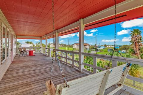 A home in Port Bolivar