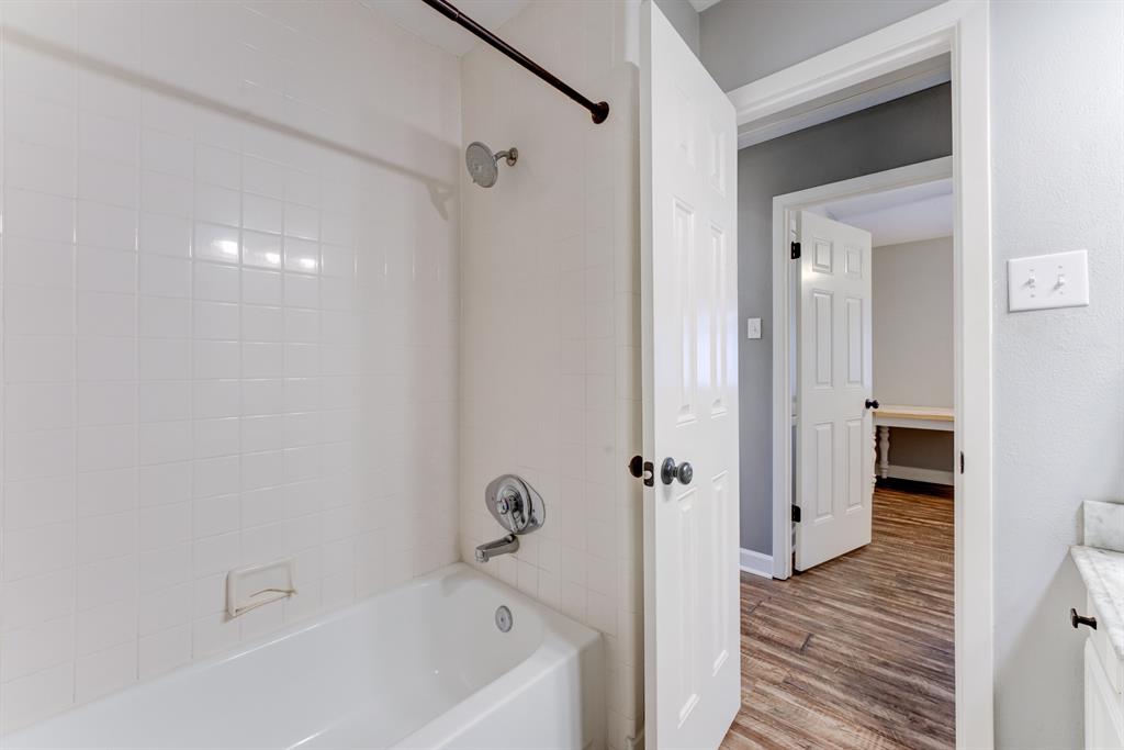 3210 Windmoor Drive, Katy, Texas image 27