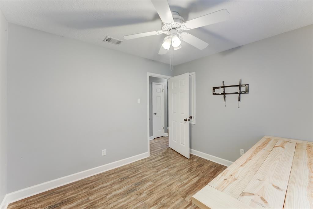 3210 Windmoor Drive, Katy, Texas image 32
