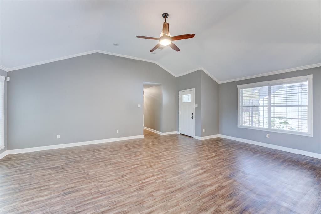 3210 Windmoor Drive, Katy, Texas image 10