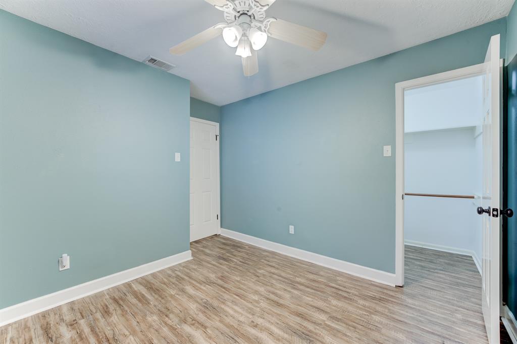 3210 Windmoor Drive, Katy, Texas image 30