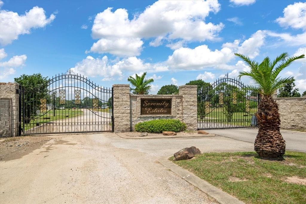 7602 Serene Avenue, Humble, Texas image 2