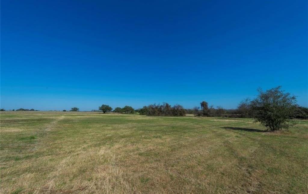8080 Schuster Road, Ledbetter, Texas image 3