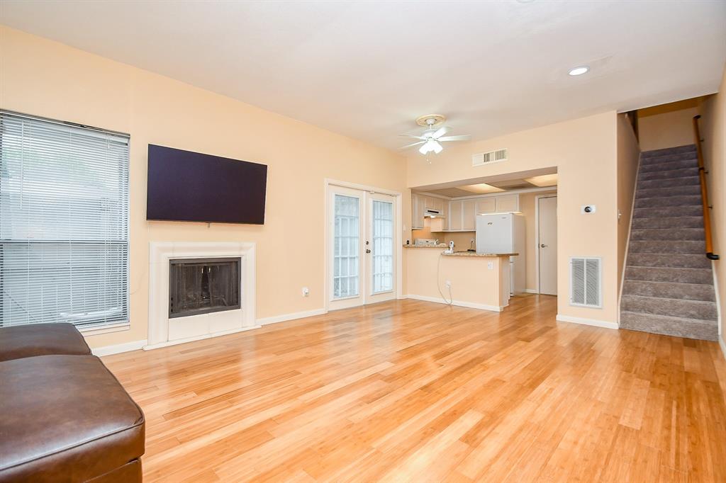 1829 Augusta Drive #33, Houston, Texas image 13