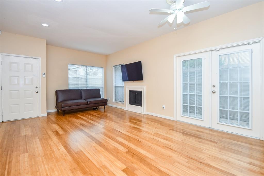 1829 Augusta Drive #33, Houston, Texas image 11