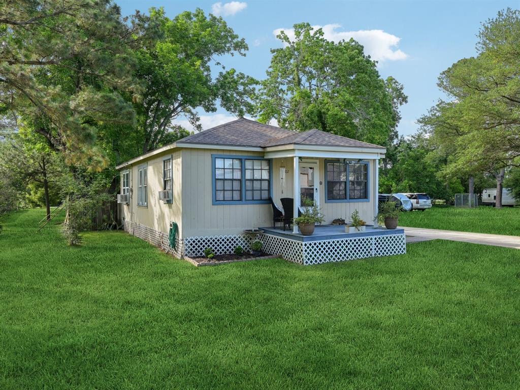 4802 Louise Street, Seabrook, Texas image 4
