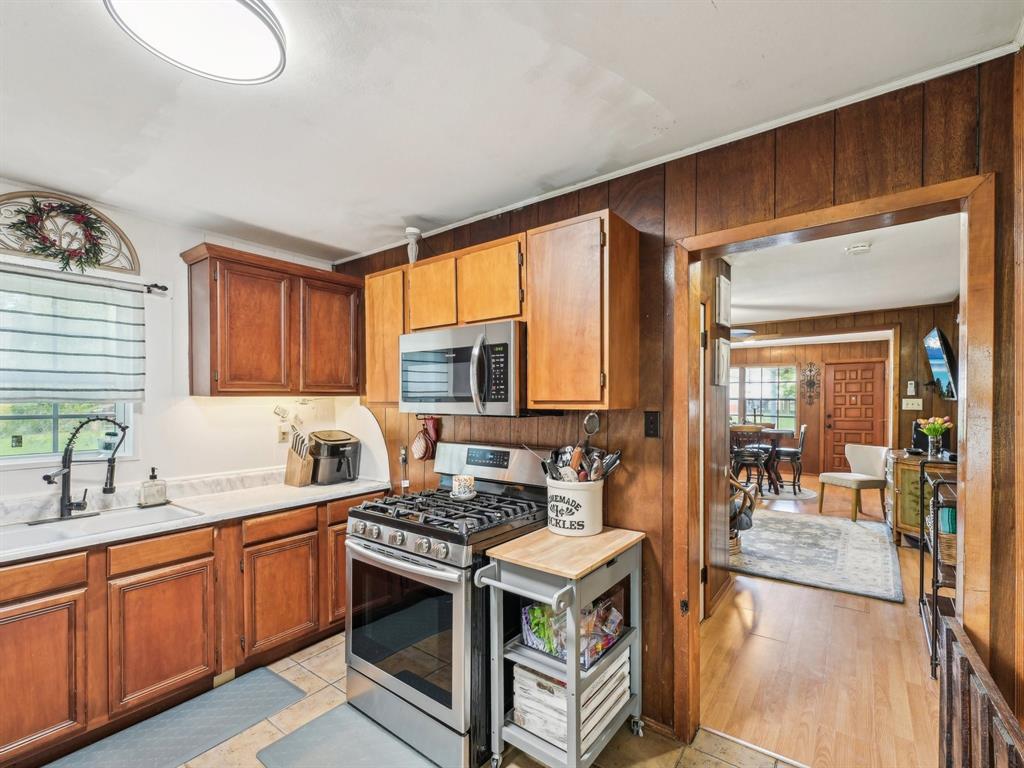 4802 Louise Street, Seabrook, Texas image 14
