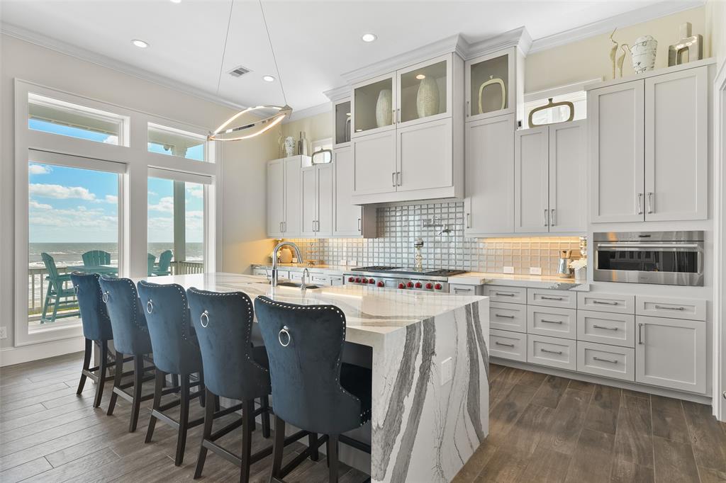 11707 Beachside