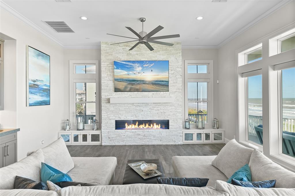 11707 Beachside