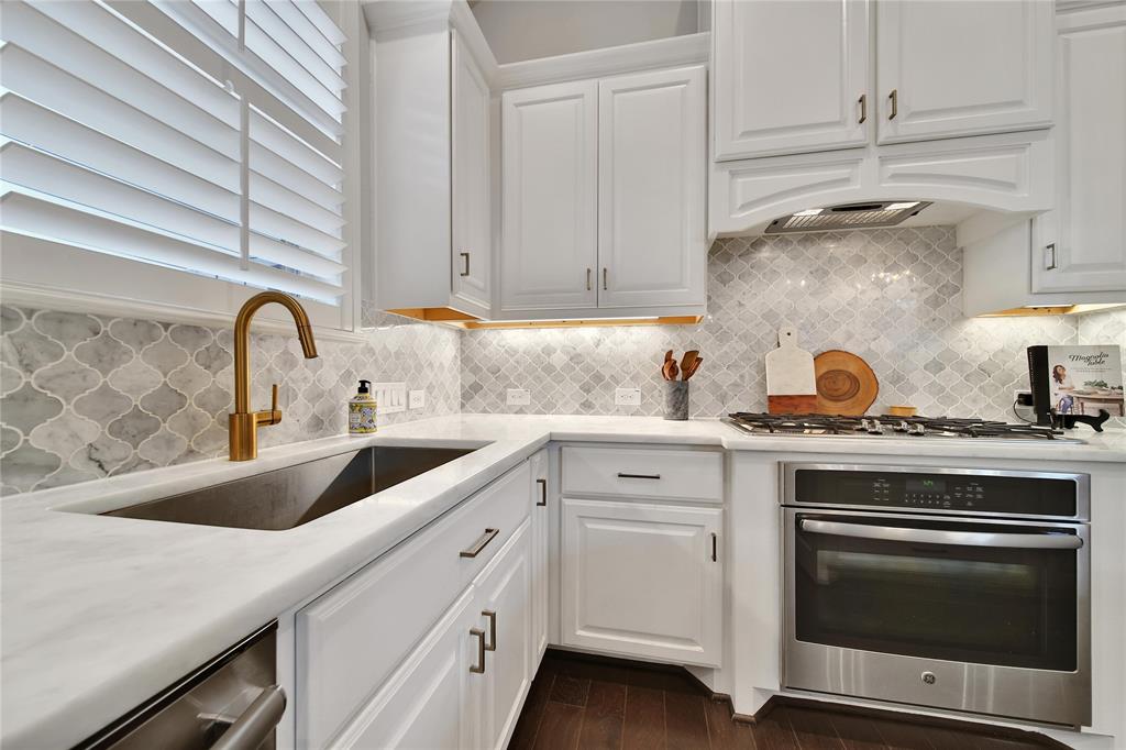 262 Rockwell Park Boulevard, Spring, Texas image 6